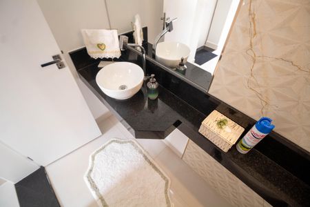 Casa à venda com 288m², 4 quartos e 4 vagasLavabo