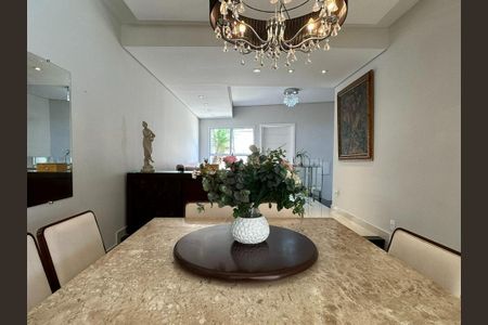 Casa à venda com 4 quartos, 288m² em Parque Alto Taquaral, Campinas