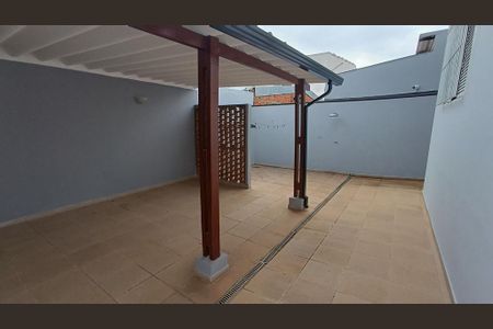 Casa à venda com 194m², 4 quartos e 4 vagas