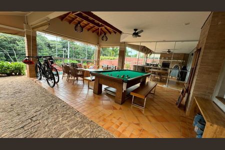 Casa de condomínio à venda com 350m², 4 quartos e 3 vagas