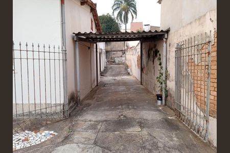 Casa à venda com 109m², 2 quartos e 4 vagas