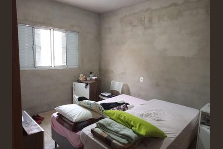 Casa à venda com 109m², 2 quartos e 4 vagas