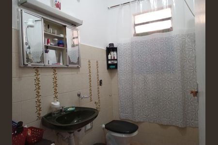 Casa à venda com 109m², 2 quartos e 4 vagas