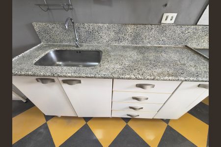 Apartamento para alugar com 95m², 2 quartos e 1 vaga