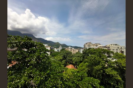 Apartamento para alugar com 95m², 2 quartos e 1 vaga