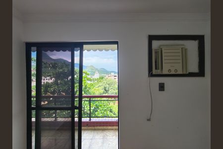 Apartamento para alugar com 95m², 2 quartos e 1 vaga