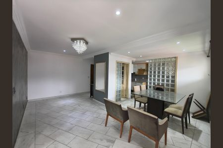 Apartamento para alugar com 95m², 2 quartos e 1 vaga