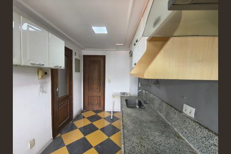 Apartamento para alugar com 95m², 2 quartos e 1 vaga