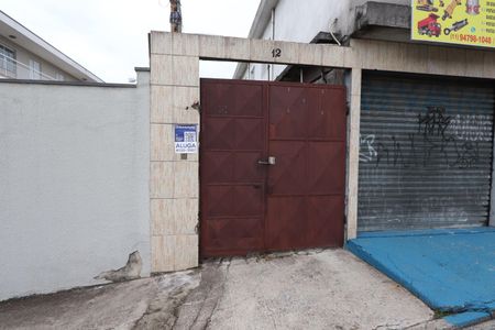 Casa para alugar com 270m², 2 quartos e 3 vagasFachada