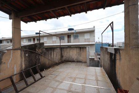 Casa para alugar com 270m², 2 quartos e 3 vagasSolário