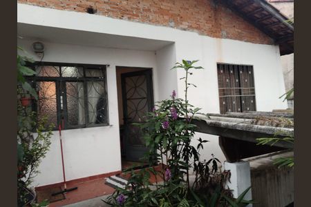 Casa para alugar com 180m², 3 quartos e 2 vagasFachada