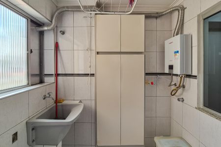 Apartamento à venda com 95m², 3 quartos e 1 vagaÁrea de Serviço