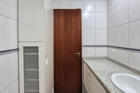 Apartamento à venda com 95m², 3 quartos e 1 vagaBanheiro Social