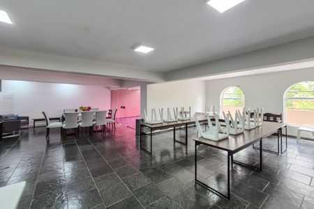 Apartamento à venda com 95m², 3 quartos e 1 vagaÁrea comum - Salão de festas