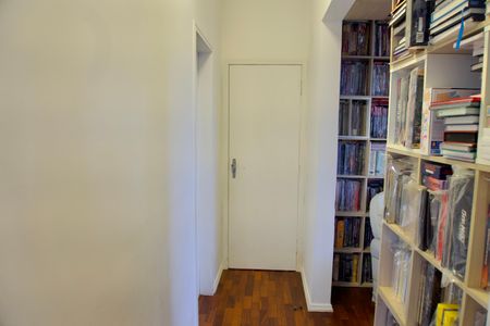 Apartamento à venda com 81m², 3 quartos e 2 vagas Apartamento à venda com 81m², 3 quartos e 2 vagasCorredor