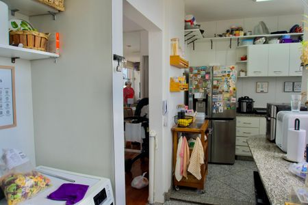 Apartamento à venda com 81m², 3 quartos e 2 vagas Apartamento à venda com 81m², 3 quartos e 2 vagasCozinha