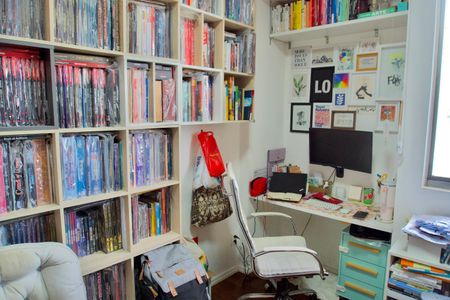 Apartamento à venda com 81m², 3 quartos e 2 vagas Apartamento à venda com 81m², 3 quartos e 2 vagasQuarto 2