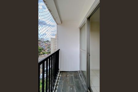 Varanda da Sala de apartamento para alugar com 3 quartos, 63m² em Jardim Botucatu, São Paulo