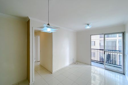 Sala de apartamento para alugar com 3 quartos, 63m² em Jardim Botucatu, São Paulo