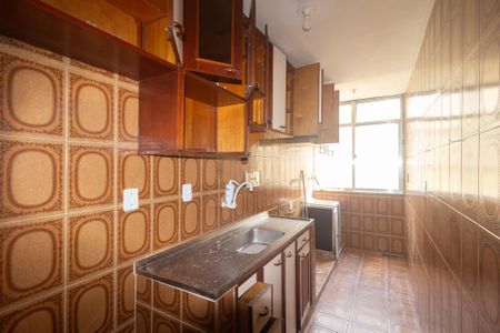 Apartamento para alugar com 68m², 2 quartos e 1 vaga Apartamento para alugar com 68m², 2 quartos e 1 vagaCozinha e Área de Serviço