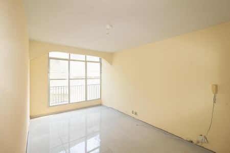 Sala de apartamento para alugar com 2 quartos, 68m² em Campo Grande, Rio de Janeiro