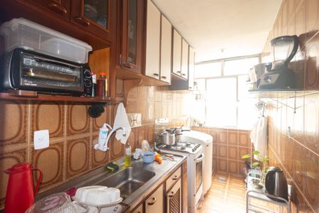 Apartamento para alugar com 68m², 2 quartos e 1 vagaCozinha e Área de Serviço