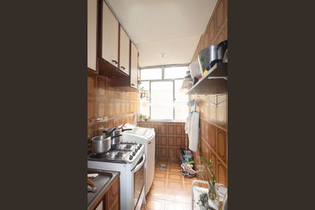 Apartamento para alugar com 68m², 2 quartos e 1 vagaCozinha e Área de Serviço