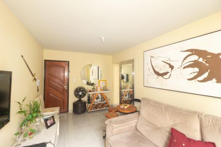 Sala de apartamento para alugar com 2 quartos, 68m² em Campo Grande, Rio de Janeiro