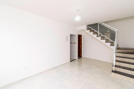 Sala de apartamento para alugar com 2 quartos, 85m² em Vicente de Carvalho, Rio de Janeiro