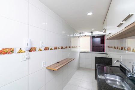 Apartamento à venda com 85m², 2 quartos e 1 vagaCozinha