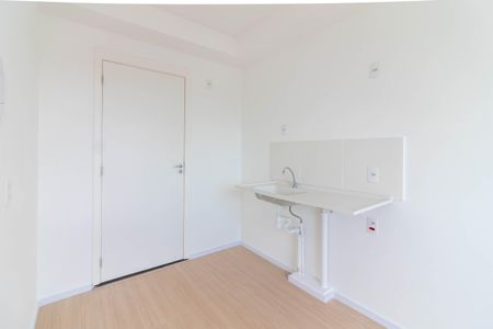 Cozinha de apartamento para alugar com 1 quarto, 17m² em Casa Verde Alta, São Paulo