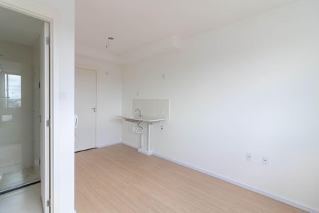 Apartamento para alugar com 17m², 1 quarto e sem vaga Apartamento para alugar com 17m², 1 quarto e sem vagaSala e Quarto