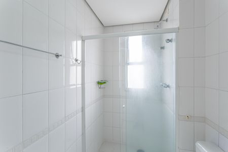 Banheiro de apartamento para alugar com 1 quarto, 45m² em Itaim Bibi, São Paulo