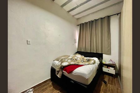 Casa à venda com 2 quartos, 120m² em Cachoeirinha, Belo Horizonte