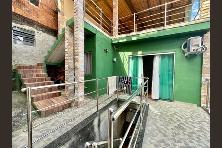 Casa à venda com 120m², 2 quartos e 1 vaga Casa à venda com 120m², 2 quartos e 1 vagaÁrea externa