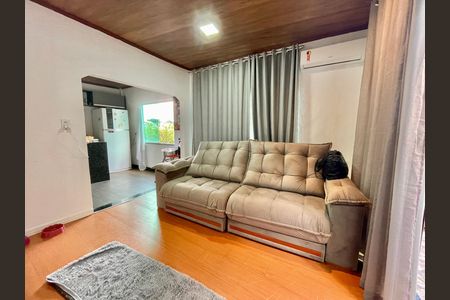 Casa à venda com 2 quartos, 120m² em Cachoeirinha, Belo Horizonte