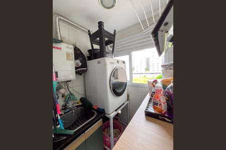 Apartamento à venda com 63m², 3 quartos e 1 vagaÁrea de Serviço