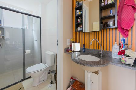 Apartamento para alugar com 48m², 2 quartos e 1 vaga Apartamento para alugar com 48m², 2 quartos e 1 vagaBanheiro