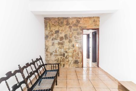 Casa para alugar com 79m², 2 quartos e 1 vagaSala