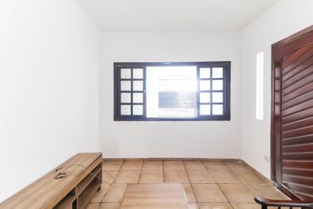 Sala de casa para alugar com 2 quartos, 79m² em Jardim Raposo Tavares, São Paulo