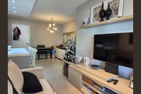 Apartamento à venda com 69m², 2 quartos e 1 vagaSala 