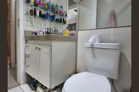 Apartamento à venda com 69m², 2 quartos e 1 vagaBanheiro 