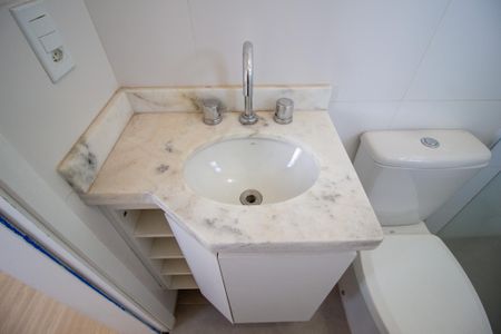 Apartamento para alugar com 70m², 2 quartos e 2 vagasBanheiro da Suíte 