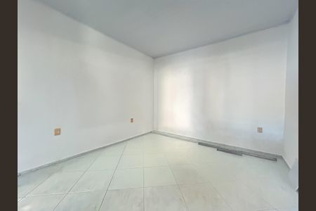 Sala de casa para alugar com 1 quarto, 50m² em Monte Cristo, Florianópolis