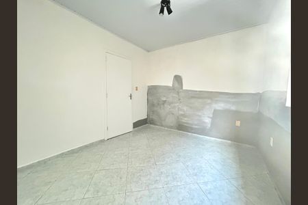 Quarto de casa para alugar com 1 quarto, 50m² em Monte Cristo, Florianópolis