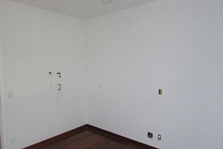 Apartamento para alugar com 210m², 4 quartos e 4 vagasQuarto