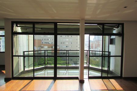 Apartamento para alugar com 210m², 4 quartos e 4 vagasSala