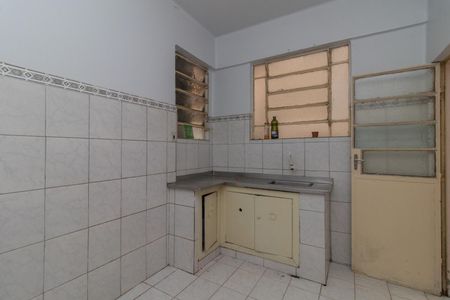 Apartamento à venda com 113m², 3 quartos e sem vagaCozinha e Área de Serviço