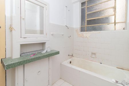 Apartamento à venda com 113m², 3 quartos e sem vagaBanheiro