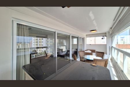 Varanda de apartamento à venda com 3 quartos, 140m² em Pompeia, São Paulo